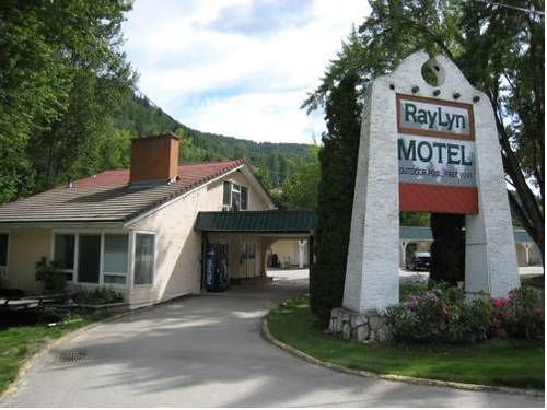 Ray Lyn Motel Trail Eksteriør bilde